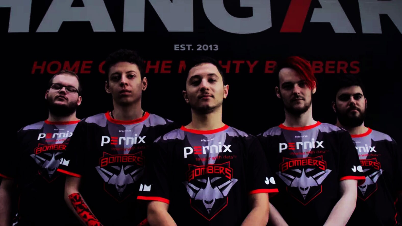 essendon-esports-team-afl.jpg Essendon has dumped its five-man esports player roster - Essendon Bombers